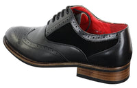 Moški črni čevlji brogue