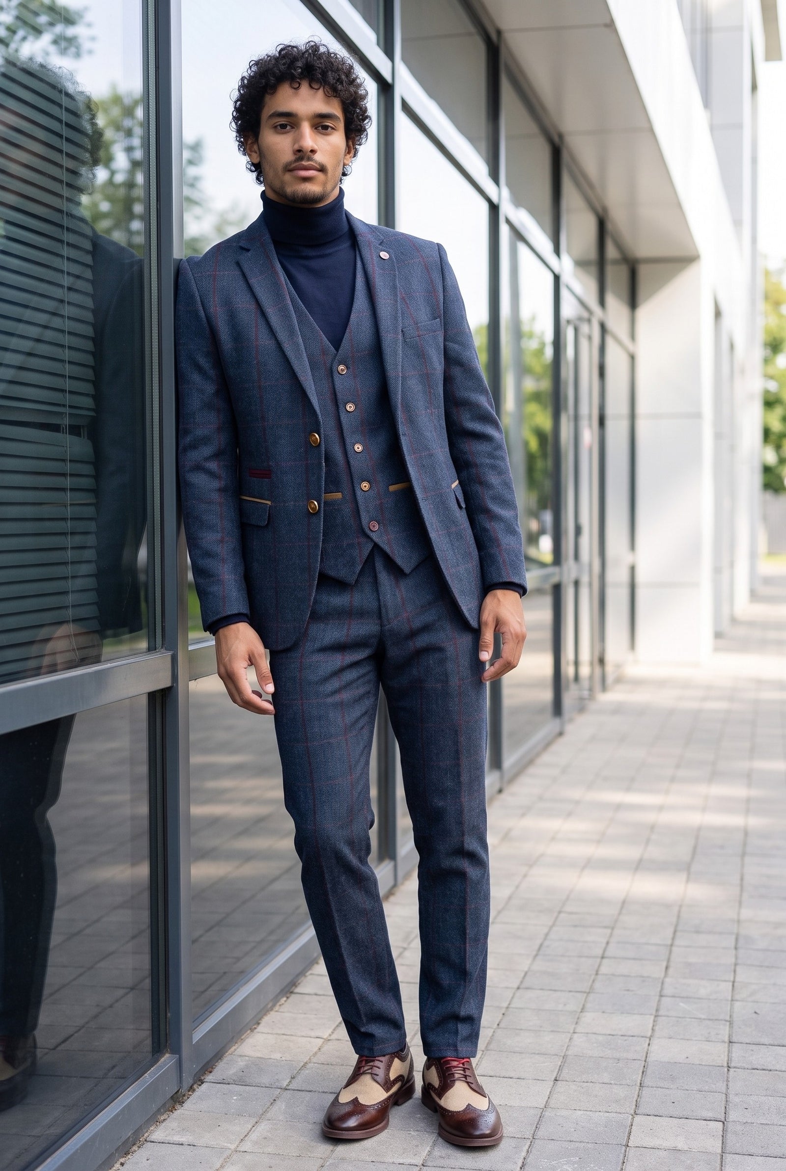 Look #646 styled with Moška tvidasta obleka s 3-delnim vzorcem ribje kosti, temno rdeča, karo, vintage kroj iz 20. let prejšnjega stoletja