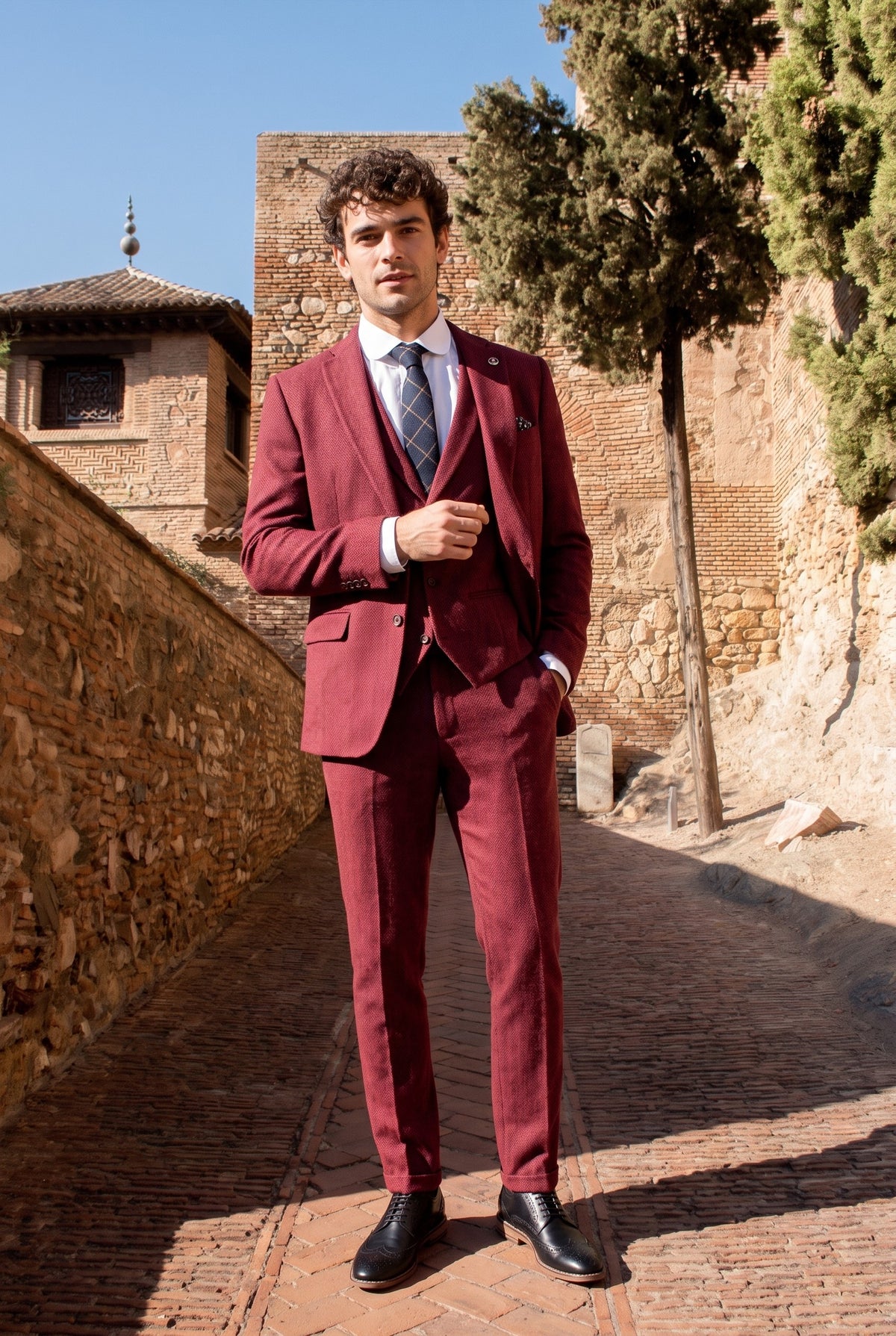 Look #181 styled with Moška 3-delna obleka iz tvida z vzorcem ribje kosti v vinsko-bordo barvi - STZ11