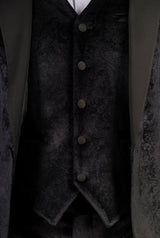 Moški črni žametni poročni smoking iz treh delov s satenastimi reverji AK-26