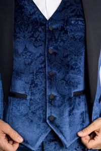 Moški moder žametni poročni smoking iz treh delov AK-27 s črnimi satenastimi reverji