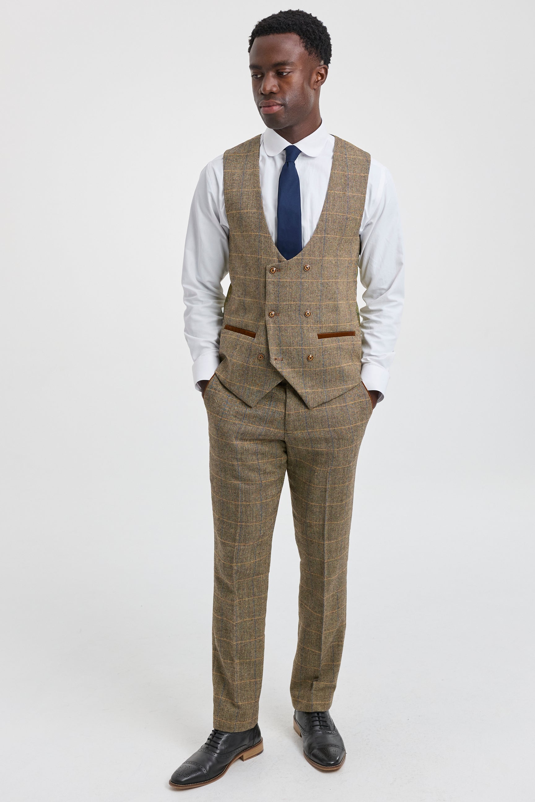 Moška 3-delna tvidasta obleka z vzorcem ribje kosti, svetlo rjava, karo, krojen kroj, dvojni klasičen kroj