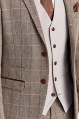 Harris Brown Tweed obleka z Mayfair Stone telovnikom