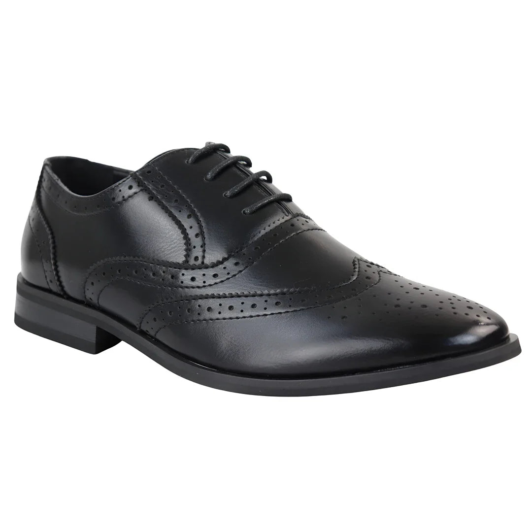 Moški črni čevlji brogues