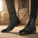 Moški gležnjarji Wingtip Brogue