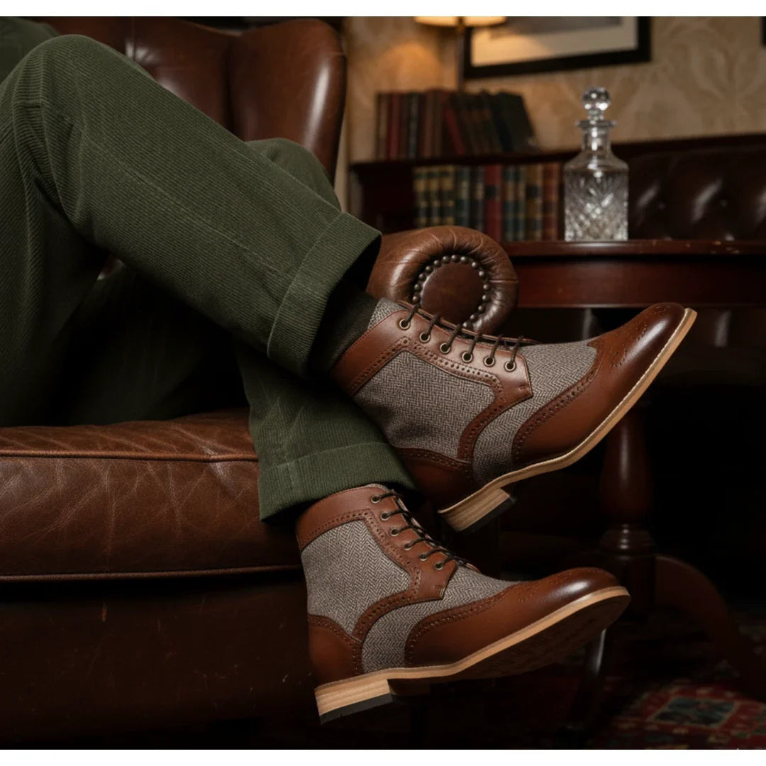 Moški gležnjarji Wingtip Brogue